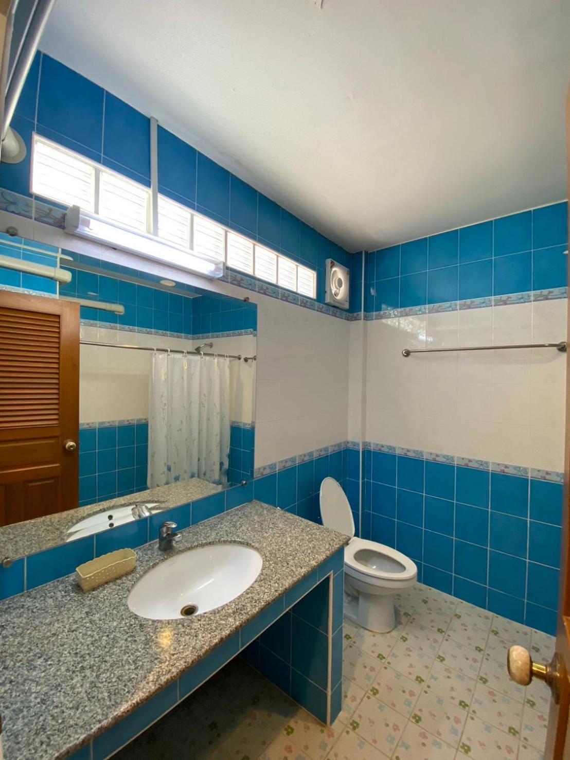 Soda Resort Kamphaeng Phet Exterior foto