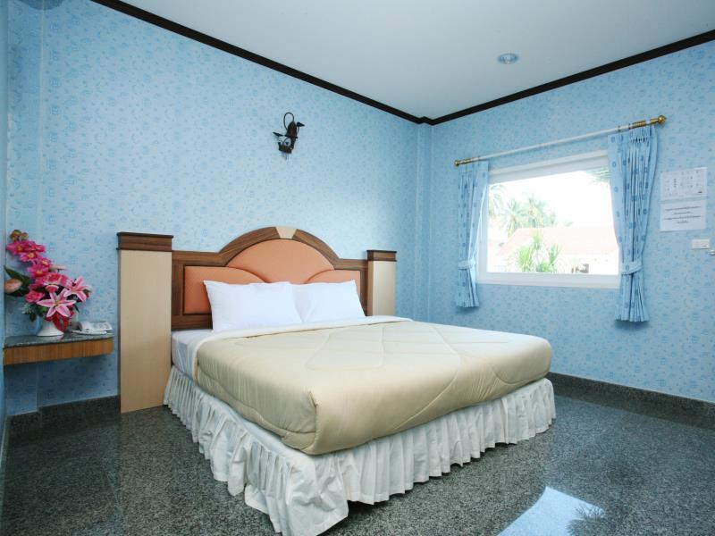 Soda Resort Kamphaeng Phet Exterior foto